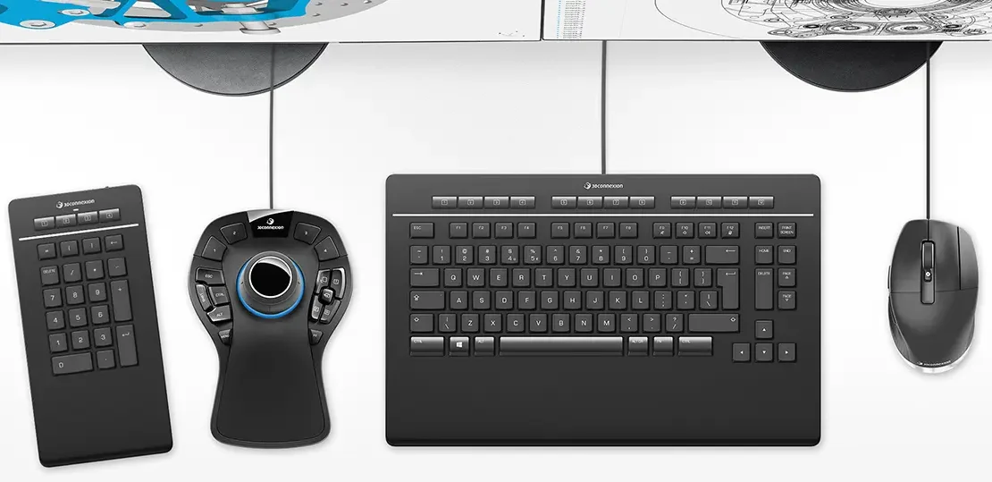 3Dconnexion Desktop Pro met SpaceMouse, numeriek keypad, toetsenbord en muis op bureau