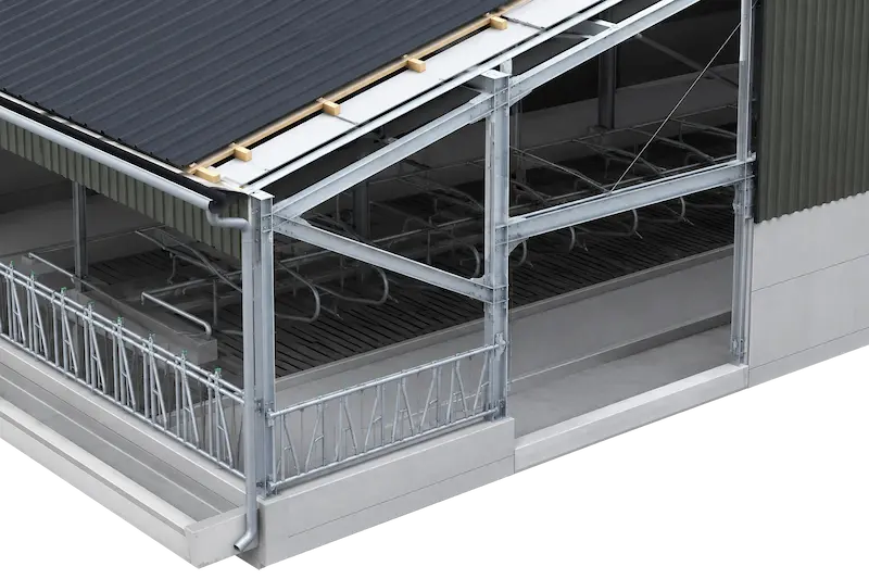 Coupe 3D d'une étable moderne pour bovins, dotée d'une structure porteuse en acier, de logettes, de barrières d'alimentation et d'un toit partiellement ouvert.
